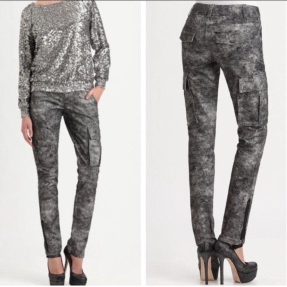 Alice + Olivia Black Acid Wash Cargo Skinny Pants Size 4